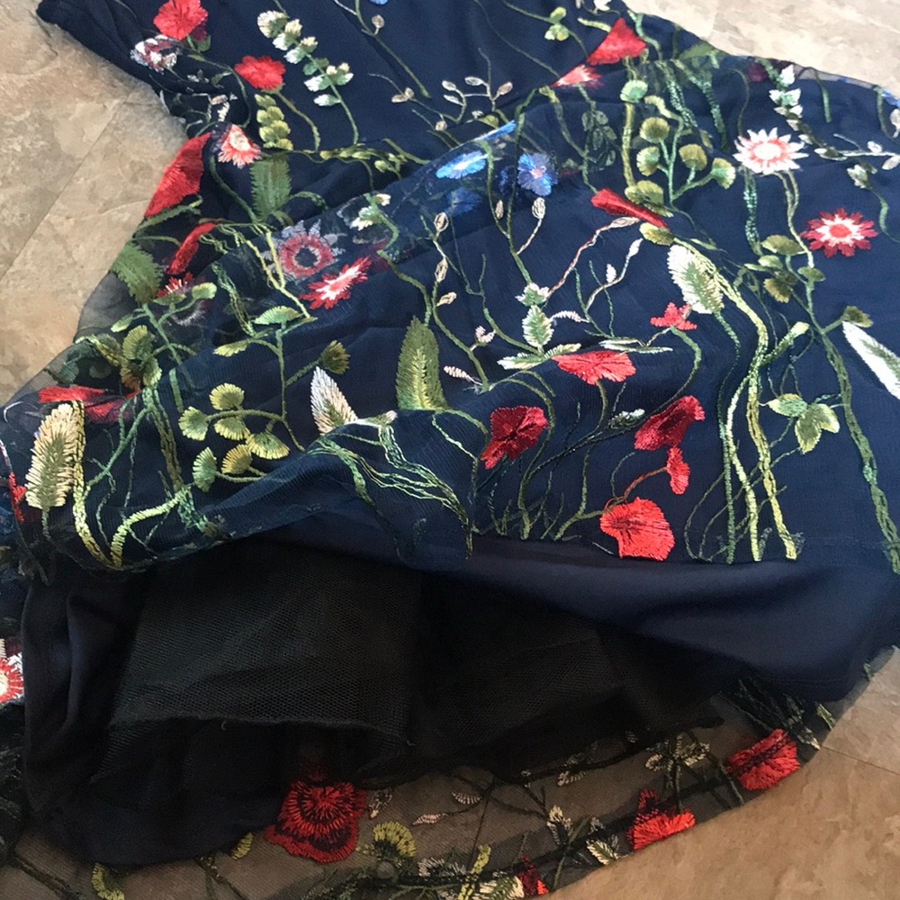 embroidered semi sheer floral dress - Picture 6 of 8